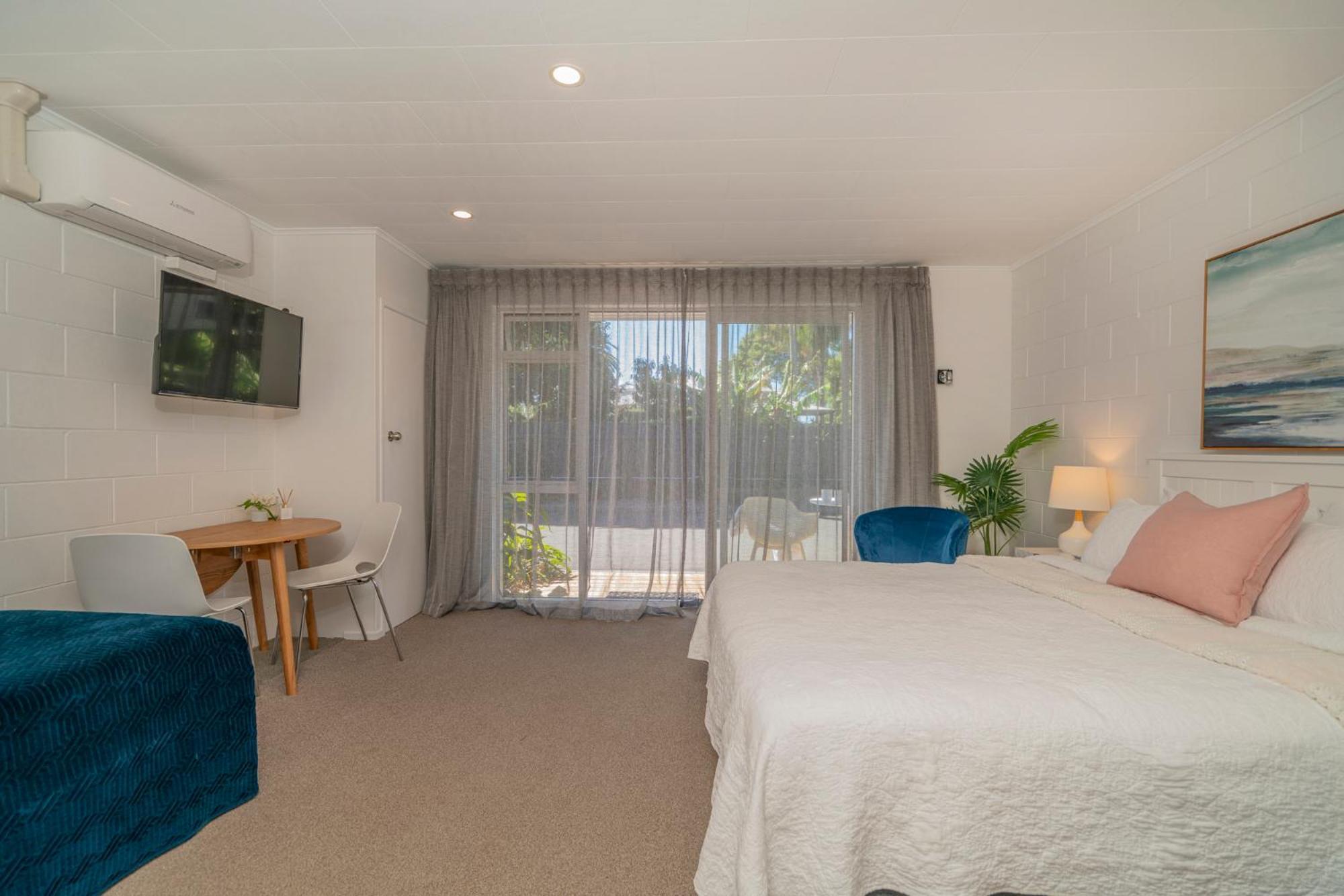 Oceans 88 Whitianga Coastal Suites חדר תמונה